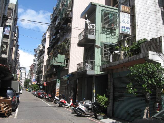 新北蘆洲公寓拍賣-3