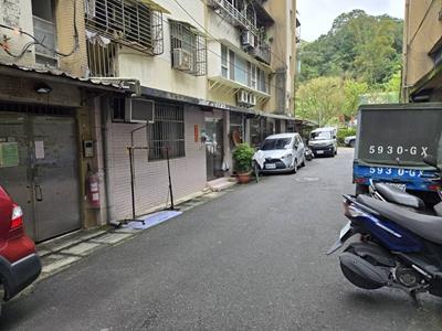 台北南港法拍公寓-2