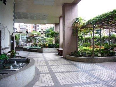 新北拍賣大樓-2
