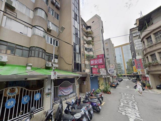 台北法拍華廈-1
