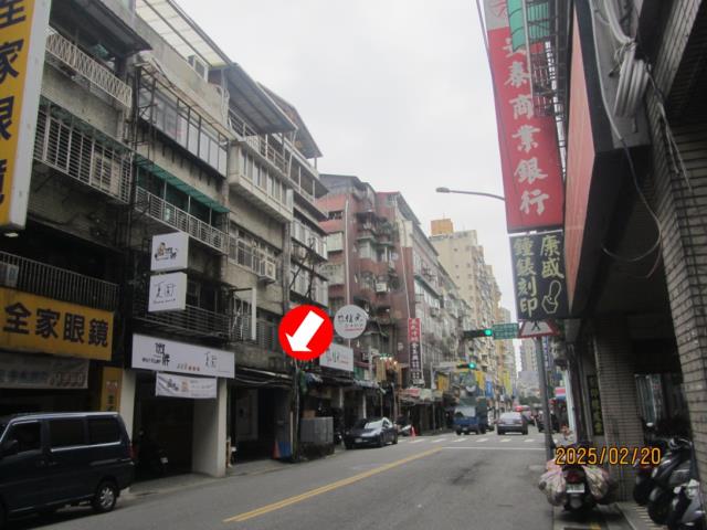 信義區公寓法拍-1
