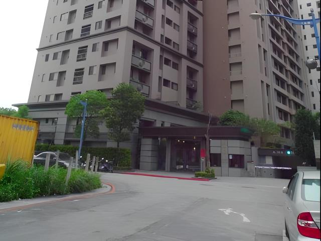 新北三重大樓法拍-3