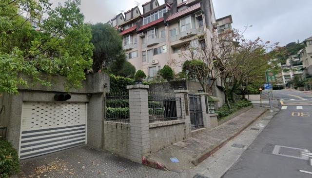 台北文山區法拍別墅-1