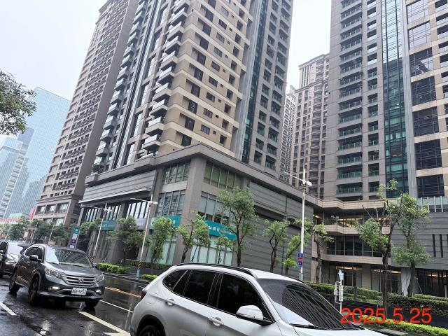 板橋大樓法拍-2