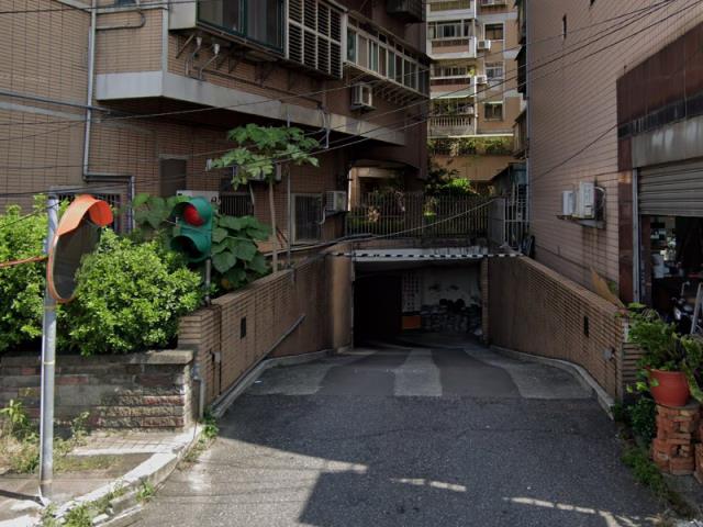 新北蘆洲大樓法拍-2