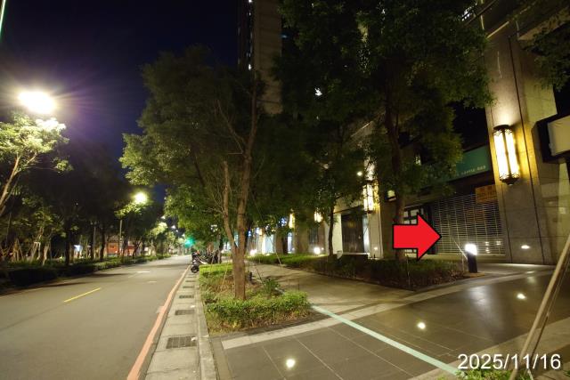 中和拍賣大樓-2