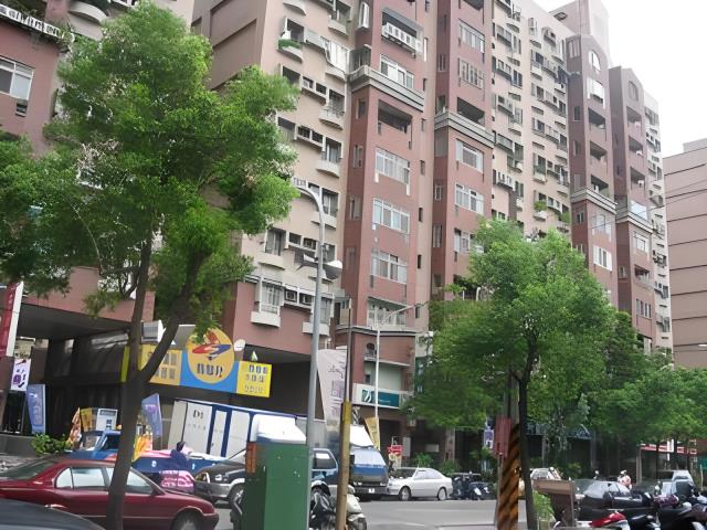 新北板橋大樓法拍-1
