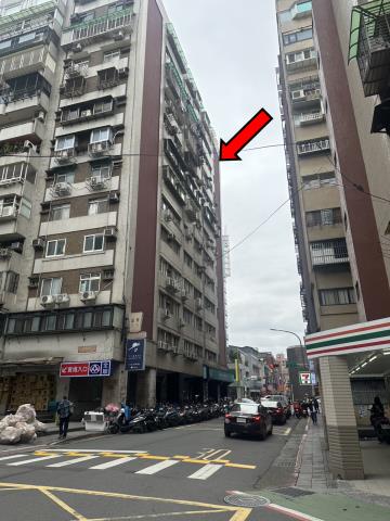 台北松山法拍大樓-1