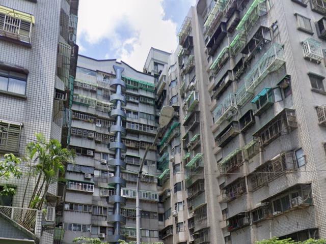 新北土城法拍大樓-2