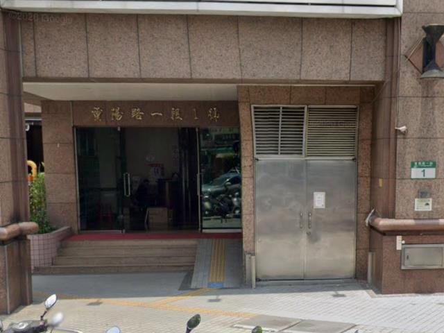 新北三重拍賣大樓-2