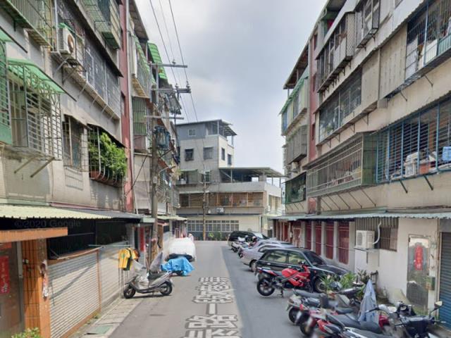 新北五股拍賣公寓-2