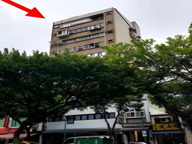 台北大同區法拍大樓-1