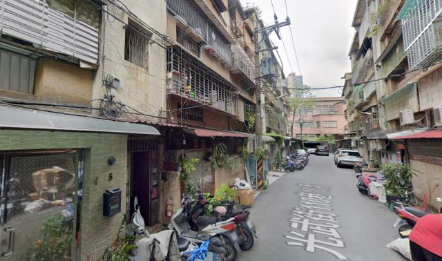 新北板橋公寓法拍-2